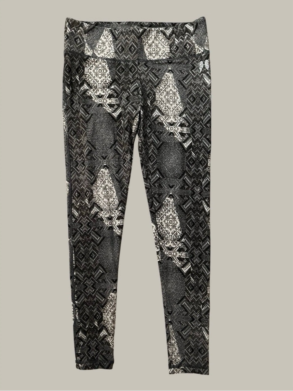 Victoria's Secret grey/white Geometric Print Leggings